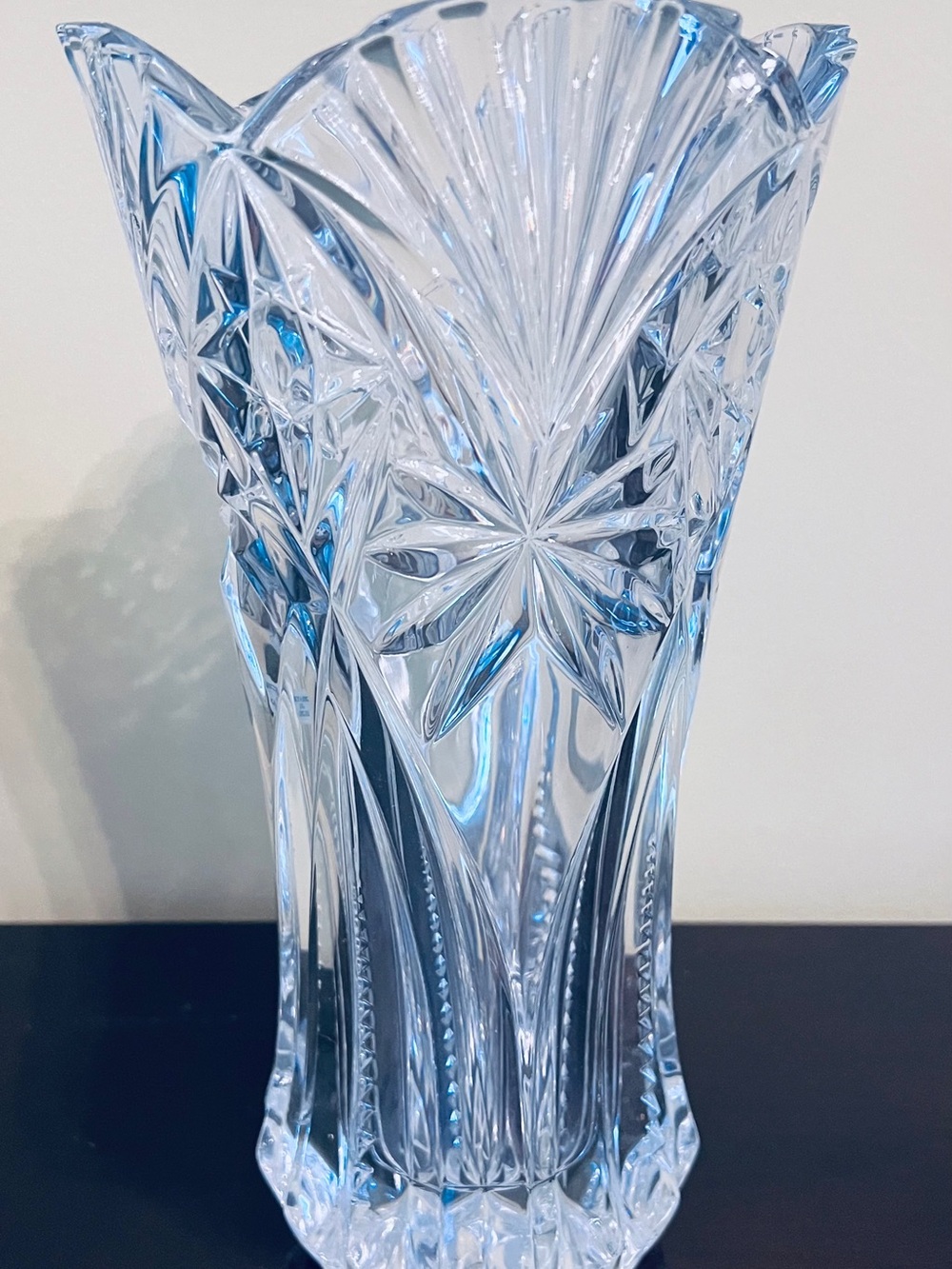 Beautiful Vintage JG Durand Vincennes 12” Vase Florero Cristal Made in France
